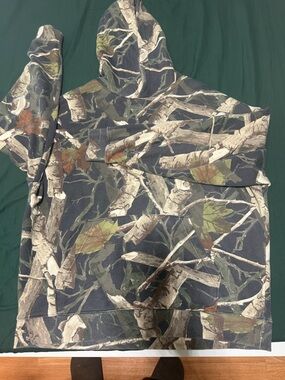 No Boundaries Men's Dark Camo Hooded Pullover - Green & Brown